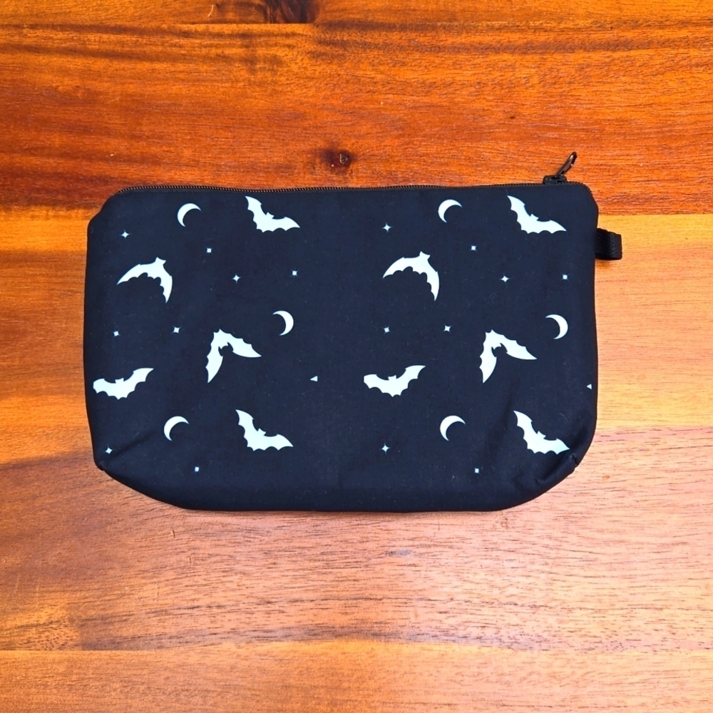 Bats Makeup Bag Cosmetic Black White Romwe NWT